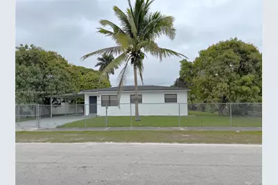 18711 SW 316th Ter, Homestead, FL 33030 - Photo 1