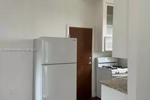 439 15th St, Miami Beach, FL 33139 - Photo 1