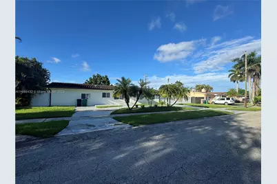 9335 SW 17th St, Miami, FL 33165 - Photo 1