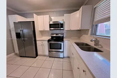 13715 Kendale Lakes Cir #A-116, Miami, FL 33183 - Photo 1