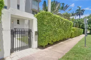 820 Euclid Ave, Miami Beach, FL 33139 - Photo 1