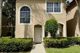 16111 NE Emerald Cove Rd, Weston, FL 33331 - Photo 1