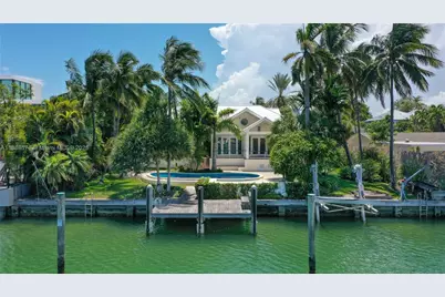 621 N Mashta Drive, Key Biscayne, FL 33149 - Photo 1