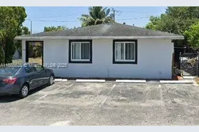 1224 NW 19th Court #1, Fort Lauderdale, FL 33311 - Photo 1