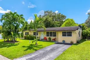 9710 SW 74th St, Miami, FL 33173 - Photo 1