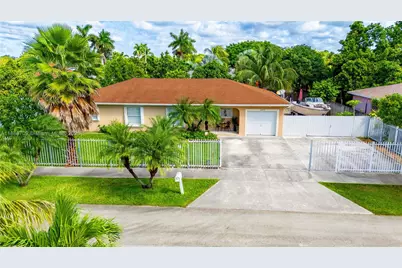 13375 SW 264th Ter, Homestead, FL 33032 - Photo 1