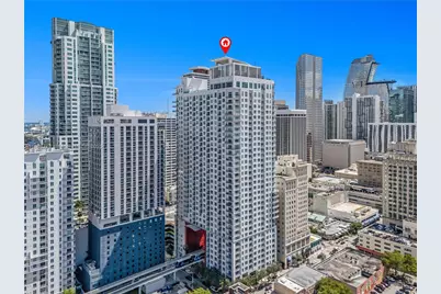 133 NE 2nd Ave #917, Miami, FL 33132 - Photo 1