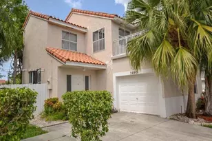 3290 N 37th Terrace, Hollywood, FL 33021 - Photo 1