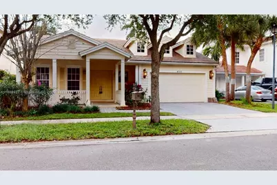 4713 Village Way, Davie, FL 33314 - Photo 1