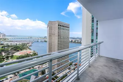 325 S Biscayne Blvd #2820, Miami, FL 33131 - Photo 1