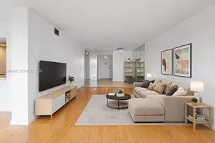 800 Parkview Dr, Hallandale Beach, FL 33009 - Photo 1