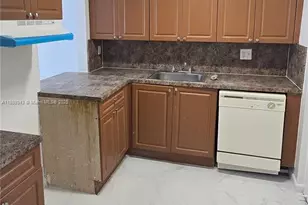 11120 SW 196th St, Cutler Bay, FL 33157 - Photo 1