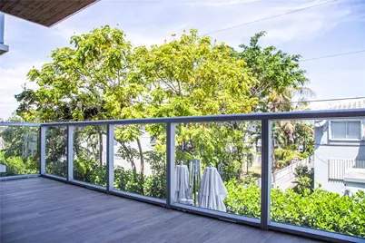 529 SW 11th St #203, Miami, FL 33129 - Photo 1