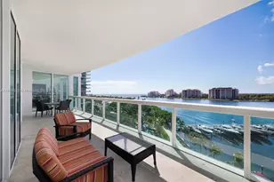 1000 S Pointe Dr, Miami Beach, FL 33139 - Photo 1