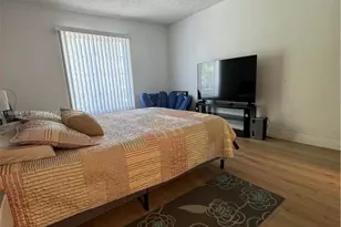 5201 Geneva Way, Doral, FL 33166 - Photo 1