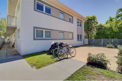 1035 Euclid Ave #18, Miami Beach, FL 33139 - Photo 1