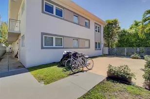 1035 Euclid Ave, Miami Beach, FL 33139 - Photo 1