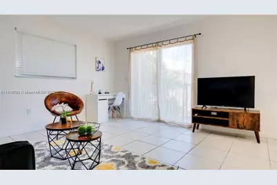 328 NW 12th Ave #8, Miami, FL 33128 - Photo 1