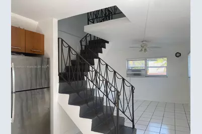 421 NE 68th St #14, Miami, FL 33138 - Photo 1