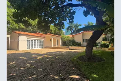 6015 Pine Tree Dr #0, Miami Beach, FL 33140 - Photo 1