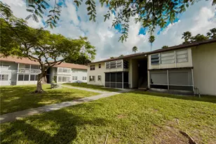 325 W Laurel Dr, Margate, FL 33063 - Photo 1