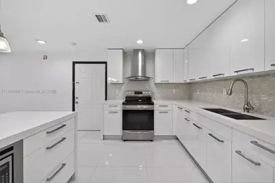 8851 NW 119th St #2207-2, Hialeah Gardens, FL 33018 - Photo 1