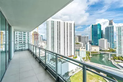 92 SW 3rd St #2712, Miami, FL 33130 - Photo 1