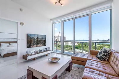 888 Biscayne Blvd #1210, Miami, FL 33132 - Photo 1