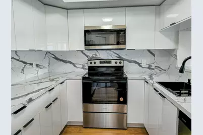 12500 SW 5th Ct #412M, Pembroke Pines, FL 33027 - Photo 1