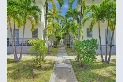4172 Chase Ave #6, Miami Beach, FL 33140 - Photo 1