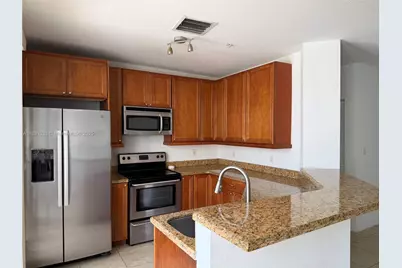 107 Mendoza Ave #402, Coral Gables, FL 33134 - Photo 1