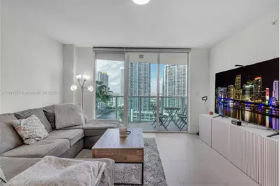 31 SE 5th St #2607, Miami, FL 33131 - Photo 1
