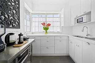 1005 Meridian Ave, Miami Beach, FL 33139 - Photo 1