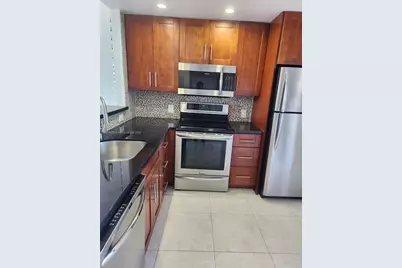 3301 N Country Club Dr #504, Aventura, FL 33180 - Photo 1
