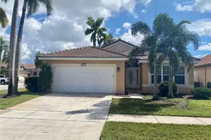 405 SW 183rd Way, Pembroke Pines, FL 33029 - Photo 1