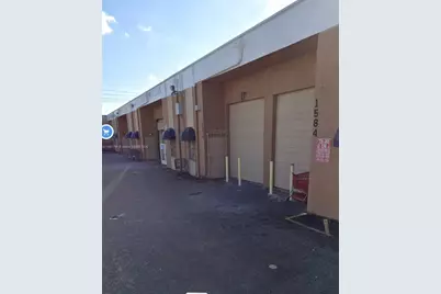 1582 W 39 Pl #1582, Hialeah, FL 33012 - Photo 1