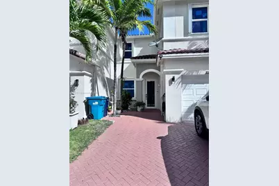 11041 SW 246th St, Homestead, FL 33032 - Photo 1