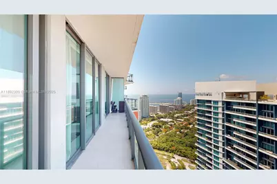 1300 S Miami Ave #PH5209, Miami, FL 33130 - Photo 1