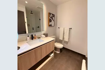 398 NE 5th St #1906, Miami, FL 33132 - Photo 1