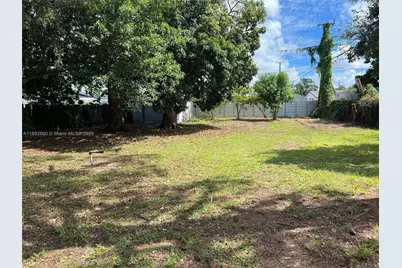 10421 NW 33rd Ave, Miami, FL 33147 - Photo 1