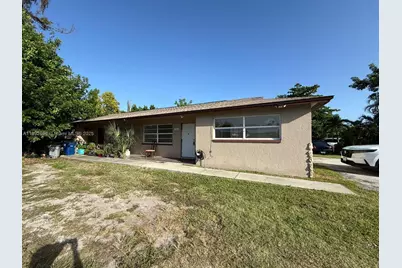 5436 Tenth Ave #A, Fort Myers, FL 33907 - Photo 1