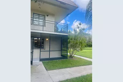 403 Lakeview Dr #106, Weston, FL 33326 - Photo 1