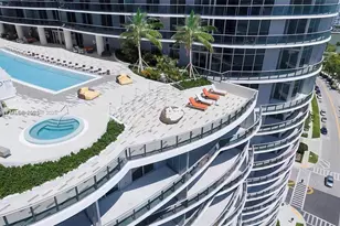 488 NE 18th St, Miami, FL 33132 - Photo 49