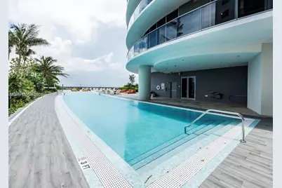 488 NE 18th St #815, Miami, FL 33132 - Photo 51