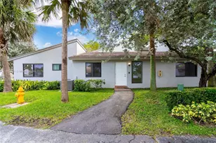 10669 SW 113th Pl, Miami, FL 33176 - Photo 1