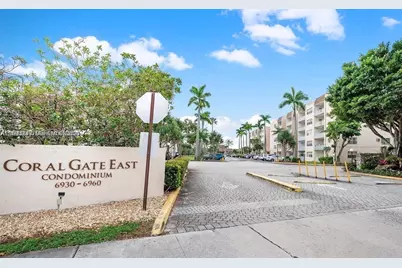 6960 Miami Gardens Dr #2-420, Hialeah, FL 33015 - Photo 1
