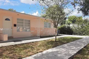 412 SW 10th St, Hallandale Beach, FL 33009 - Photo 1