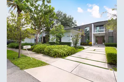 7500 SW 57th Ct, South Miami, FL 33143 - Photo 1