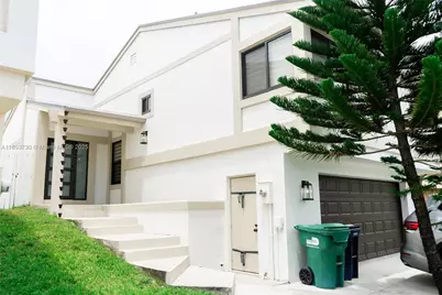 21900 SW 100th Pl, Cutler Bay, FL 33190 - Photo 1