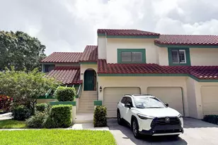 12 E Lexington Ln E, Palm Beach Gardens, FL 33418 - Photo 1